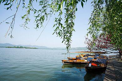 《伊甸星原》多平台发售 经典漫改3D动作RPG